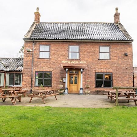 Oyo Elm Farm Country House, Norwich Airport Horsham St Faith Dış mekan fotoğraf