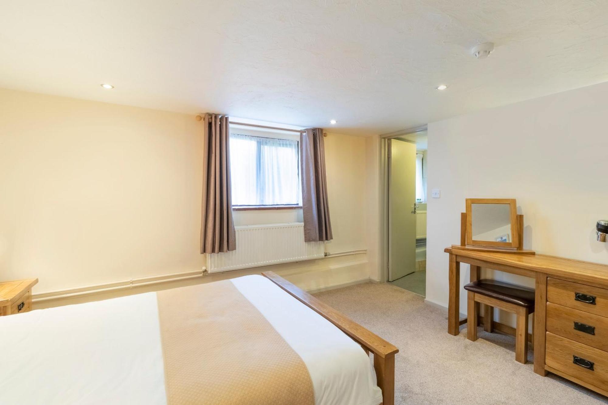 Oyo Elm Farm Country House, Norwich Airport Horsham St Faith Dış mekan fotoğraf