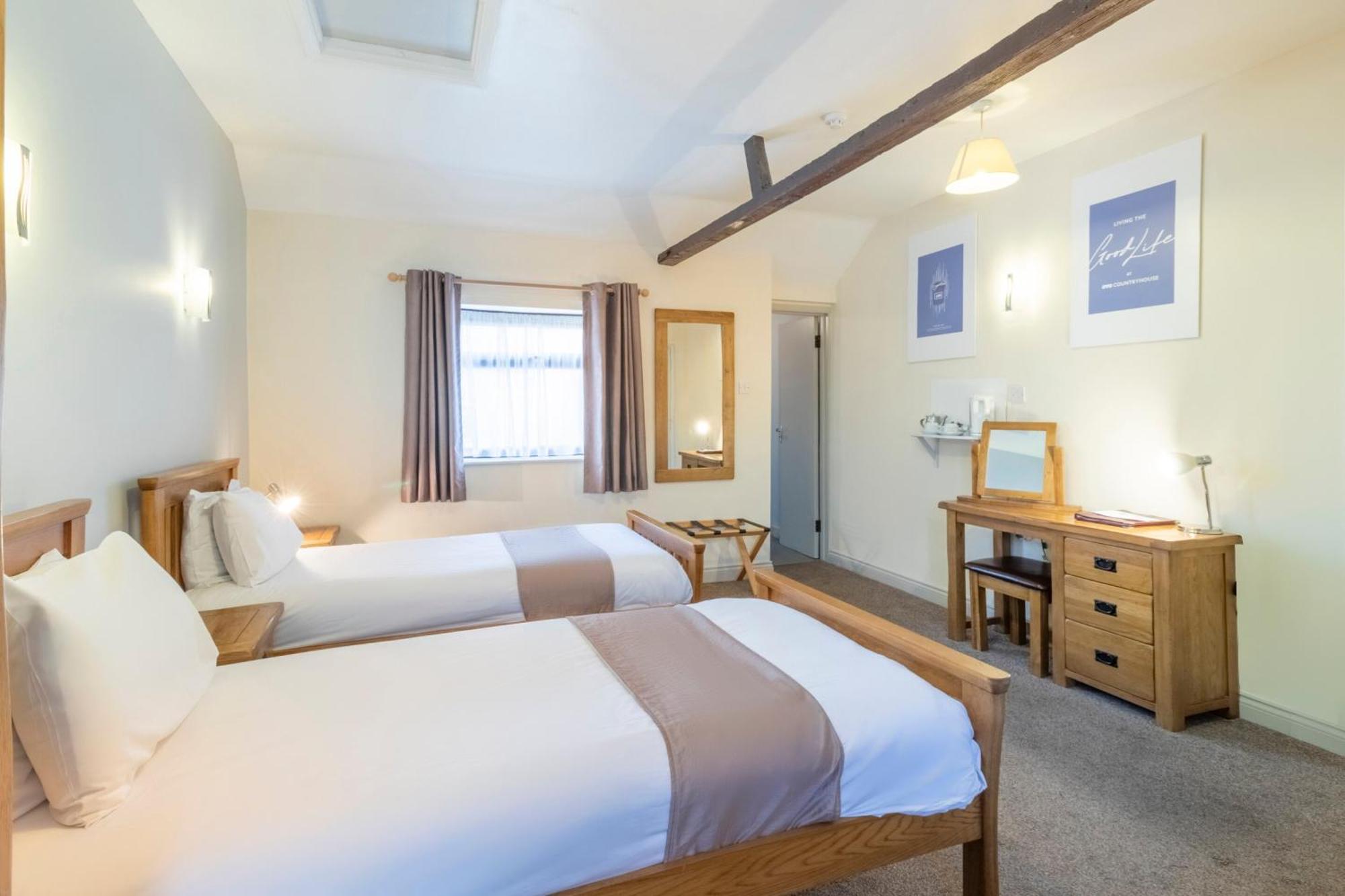 Oyo Elm Farm Country House, Norwich Airport Horsham St Faith Dış mekan fotoğraf